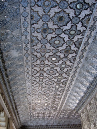 Ceiling in the hall of mirrors